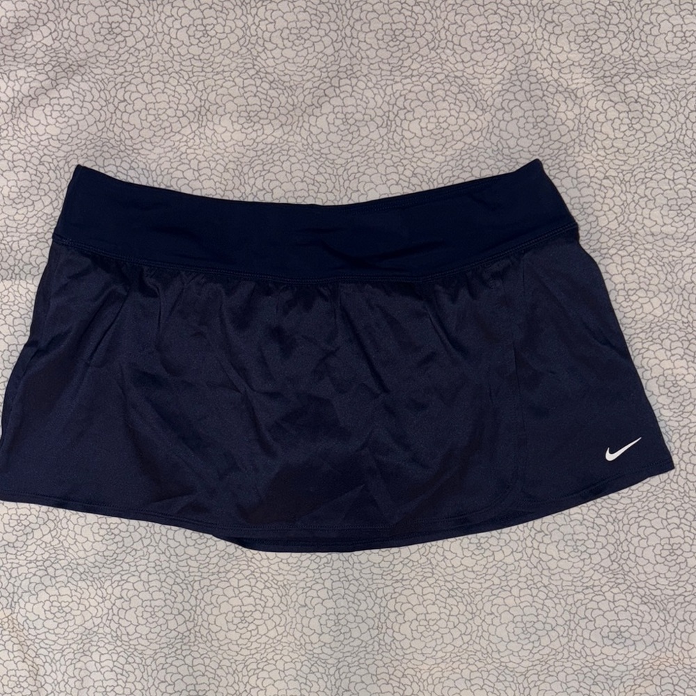 Nike Black Skorts for Active Comfort